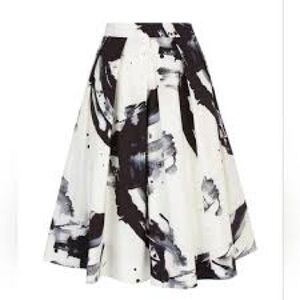 Karen Millen Black & White Skirt